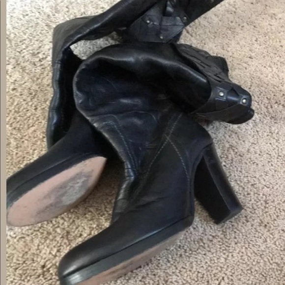 Coach heeled leather boots - Picture 3 of 3